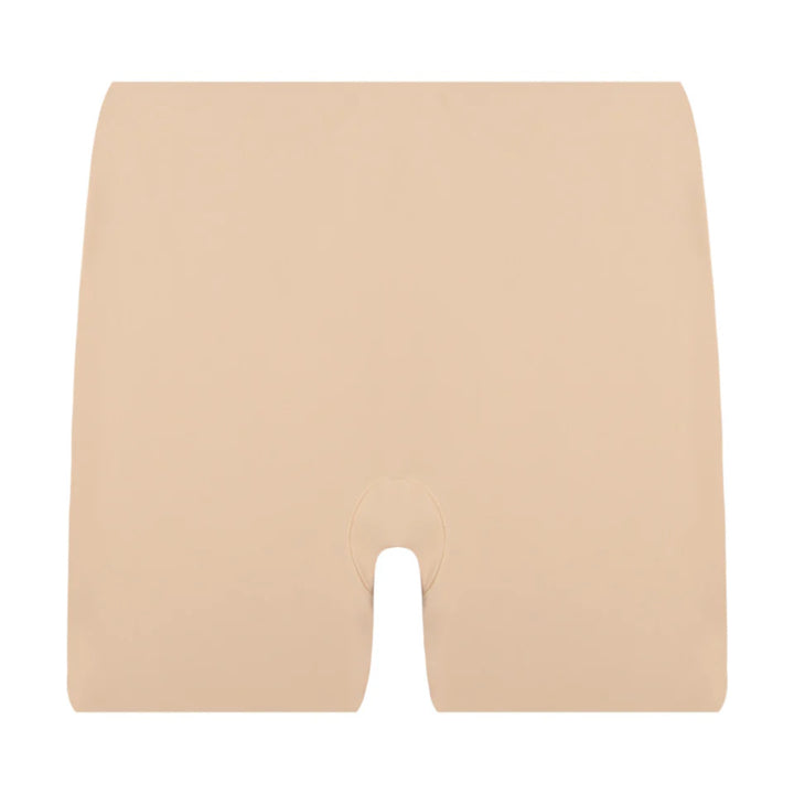 SHORT SIN COSTURA