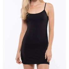 VESTIDO BASIC SLIPPERY SLOPE