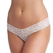 TANGA DELECTABLES